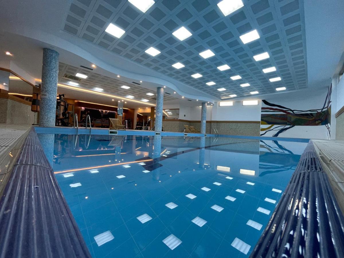 Van Royal Hotel Erbil Ngoại thất bức ảnh