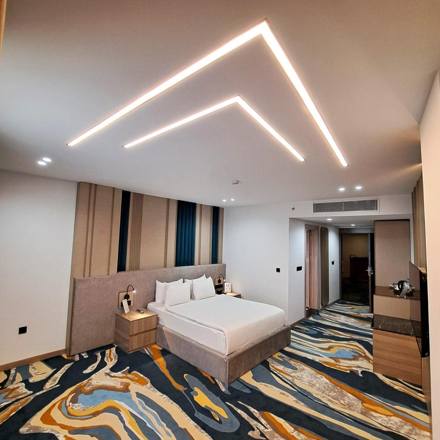 Van Royal Hotel Erbil Ngoại thất bức ảnh